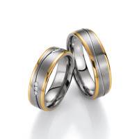 2 x 585er Gold & Titan Trauringe mit gallery